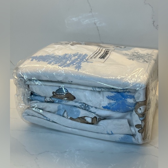 The Flannel Company FULL 100% Cotton Flannel Sheet set snowflake reindeer skater - Picture 3 of 6